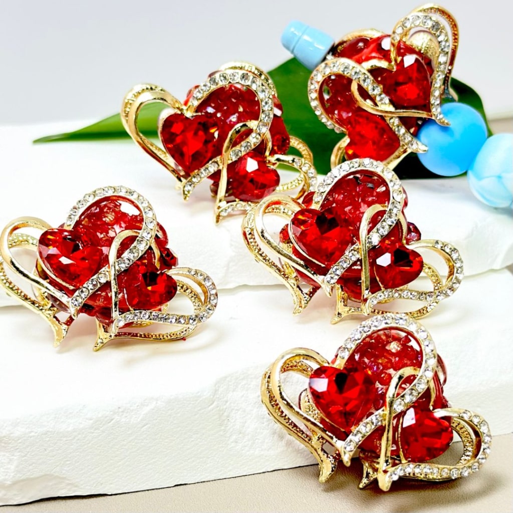 Gold Alloy Bling Bling Fancy Heart Frame with Clear Rhinestones, Red Heart Rhinestones, Oval Pearls, and Clay Beads Around 42*30MM