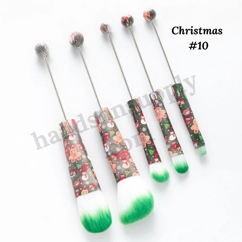 Festive Colorful Metal Beadable Christmas Themed Printed Makeup Brushes (1 Set = 5 pieces)