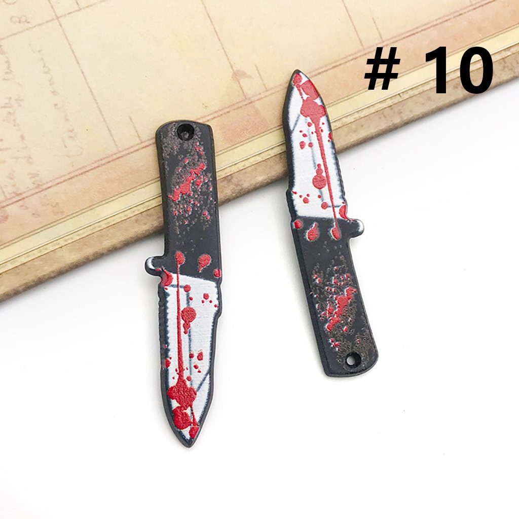 Plastic Halloween Horror Knife Axe Saw Scissors Dagger Jewelry Accessories, Random Mix