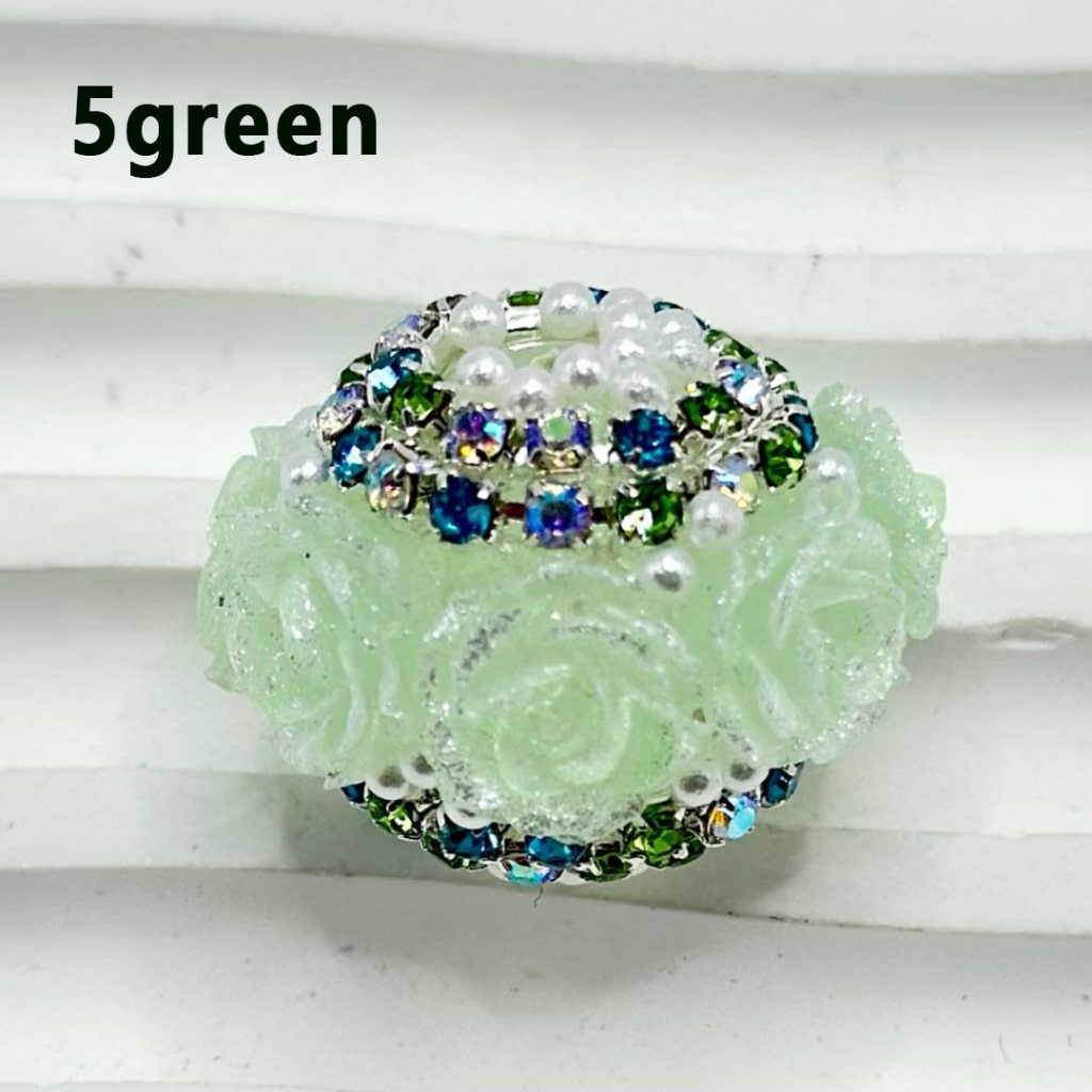 Delicate Glittery Luminous Flowers with White Pearls, Colorful Rhinestones Chain, Clear Round Acrylic Beads, Around 24*18MM