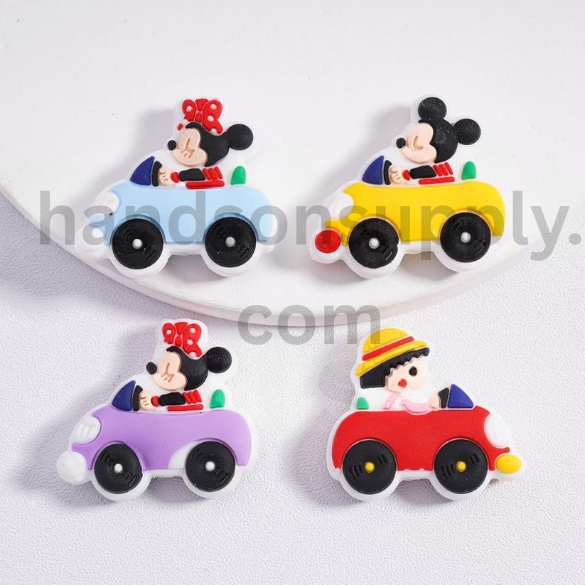 Cute Character Driving Charms Chibi Mickey & Minnie Mouse in Car Silicone Focal Beads