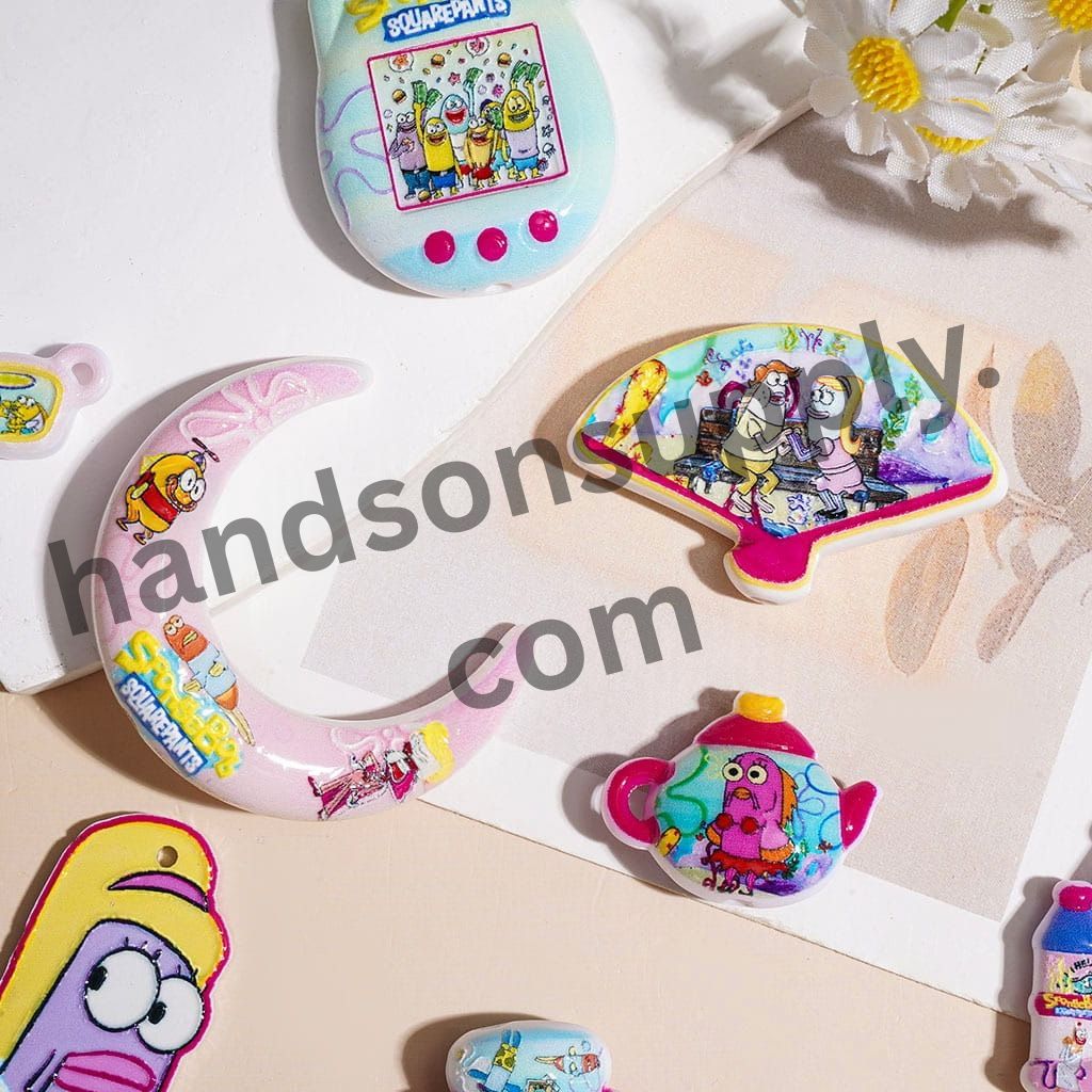 Cute Baby Sponge Character in Fish Series Acrylic Beads, Various Styles Random Mix