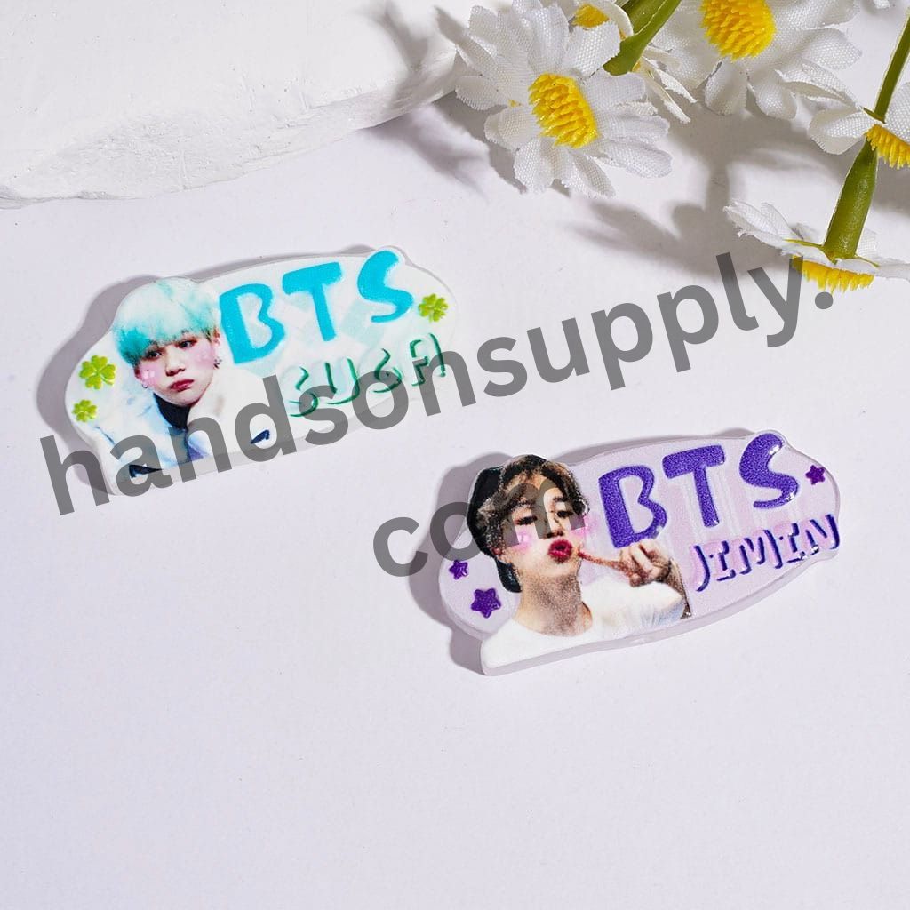 K-Pop Korea Group BTS Member Character Name and Pictures Printed Acrylic Beads, Random Mix