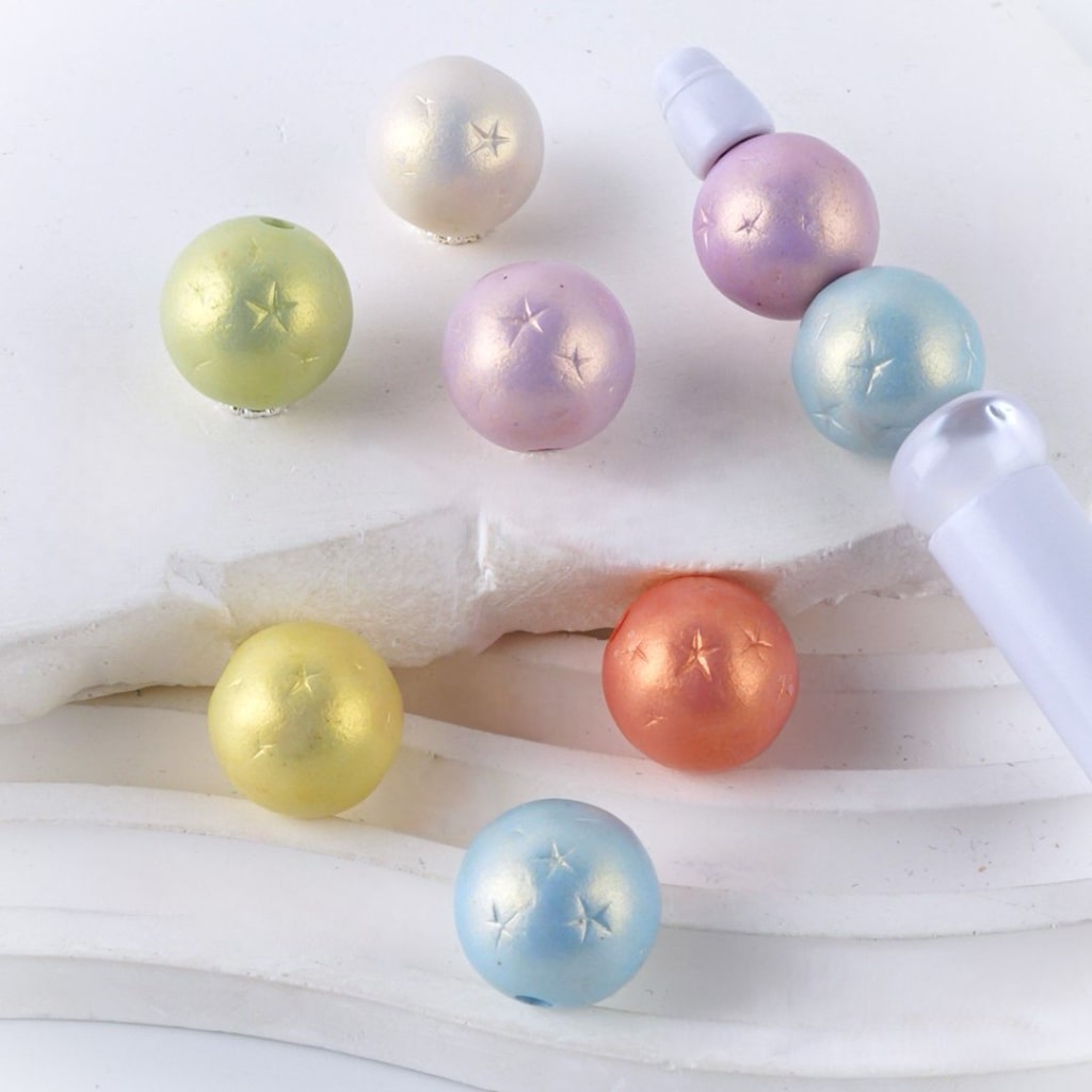 Engraved Stars Colorful Shiny Round Acrylic Beads, 16MM, Random Mix
