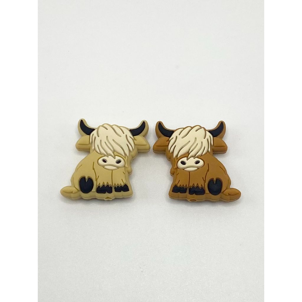 Cute Sitting Calf, Highland Cow Focal Beads, Silicone Focal Beads