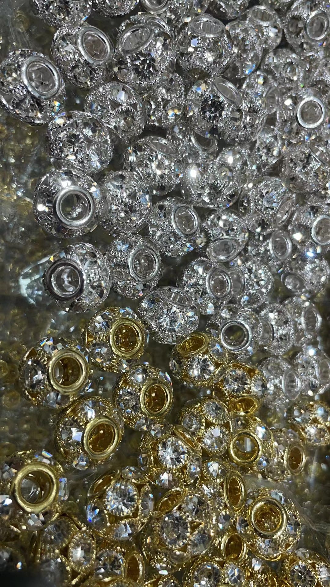 Wheel with Rhinestones Spacers, 16mm