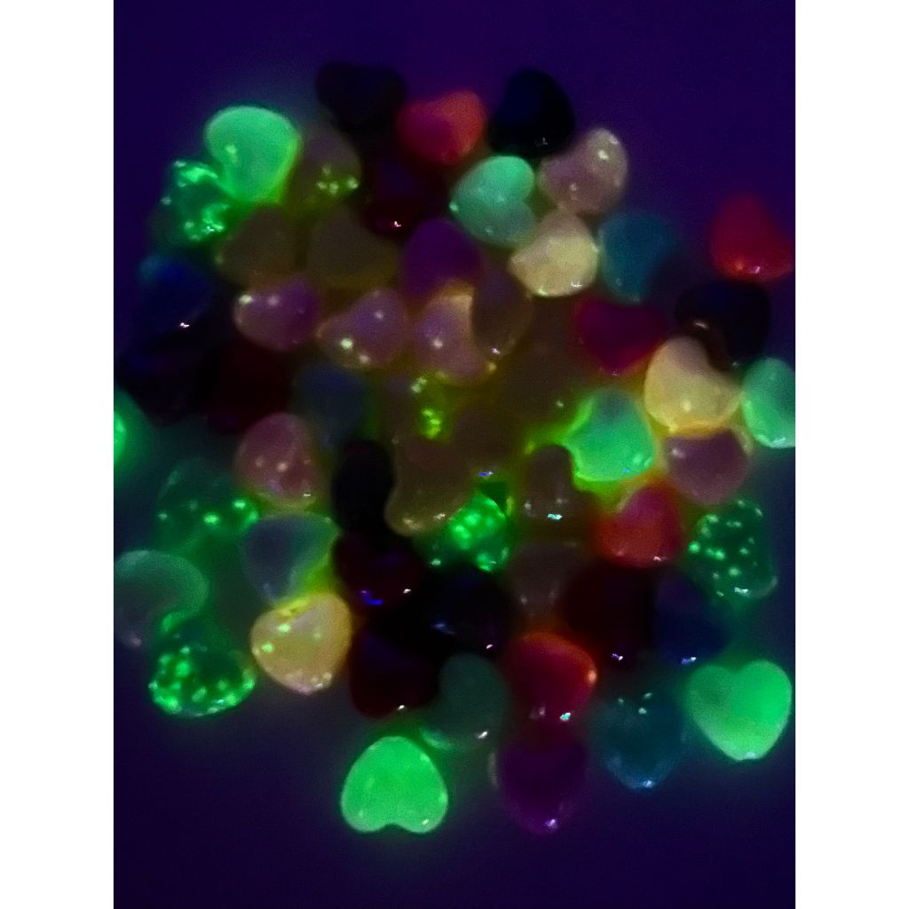 Heart Acrylic Beads Glow in the Dark Luminous, 19mm by 21mm, WQ