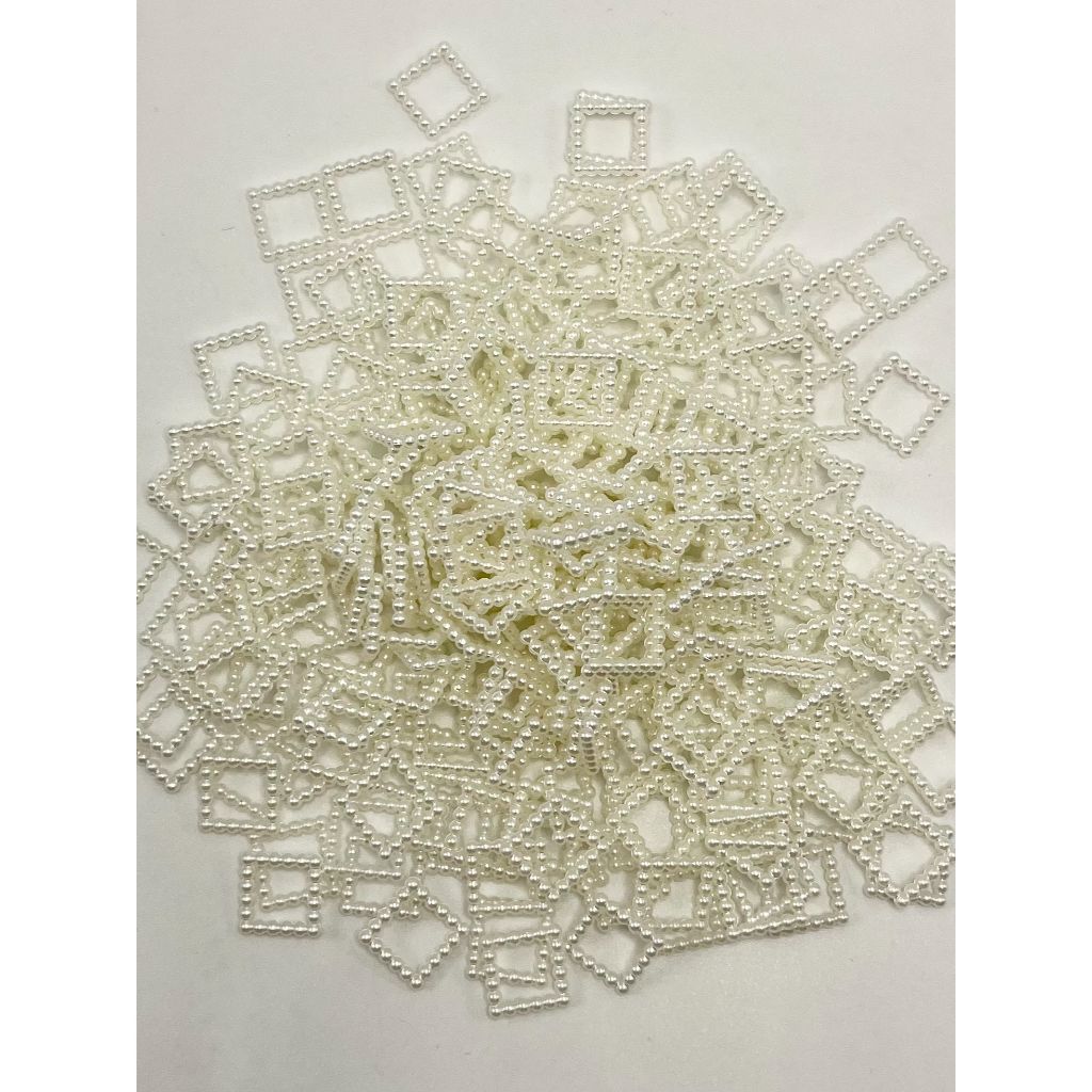 Cube Square Acrylic Pearl Spacers, 12mm
