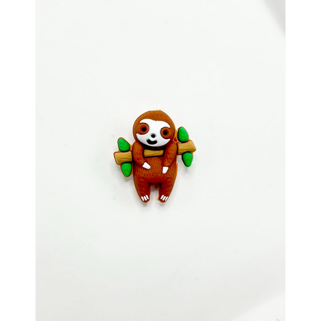 Cute Sloth 3D Little Bradypod Leans on the Branch Silicone Focal Beads