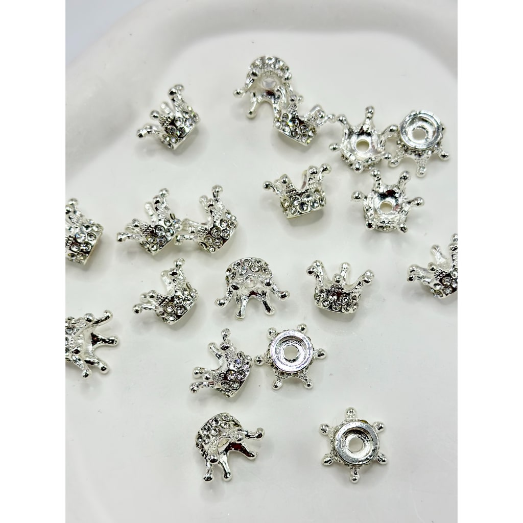 Clear Rhinestones with Bling Bling Alloy Metal Crown, 10mm