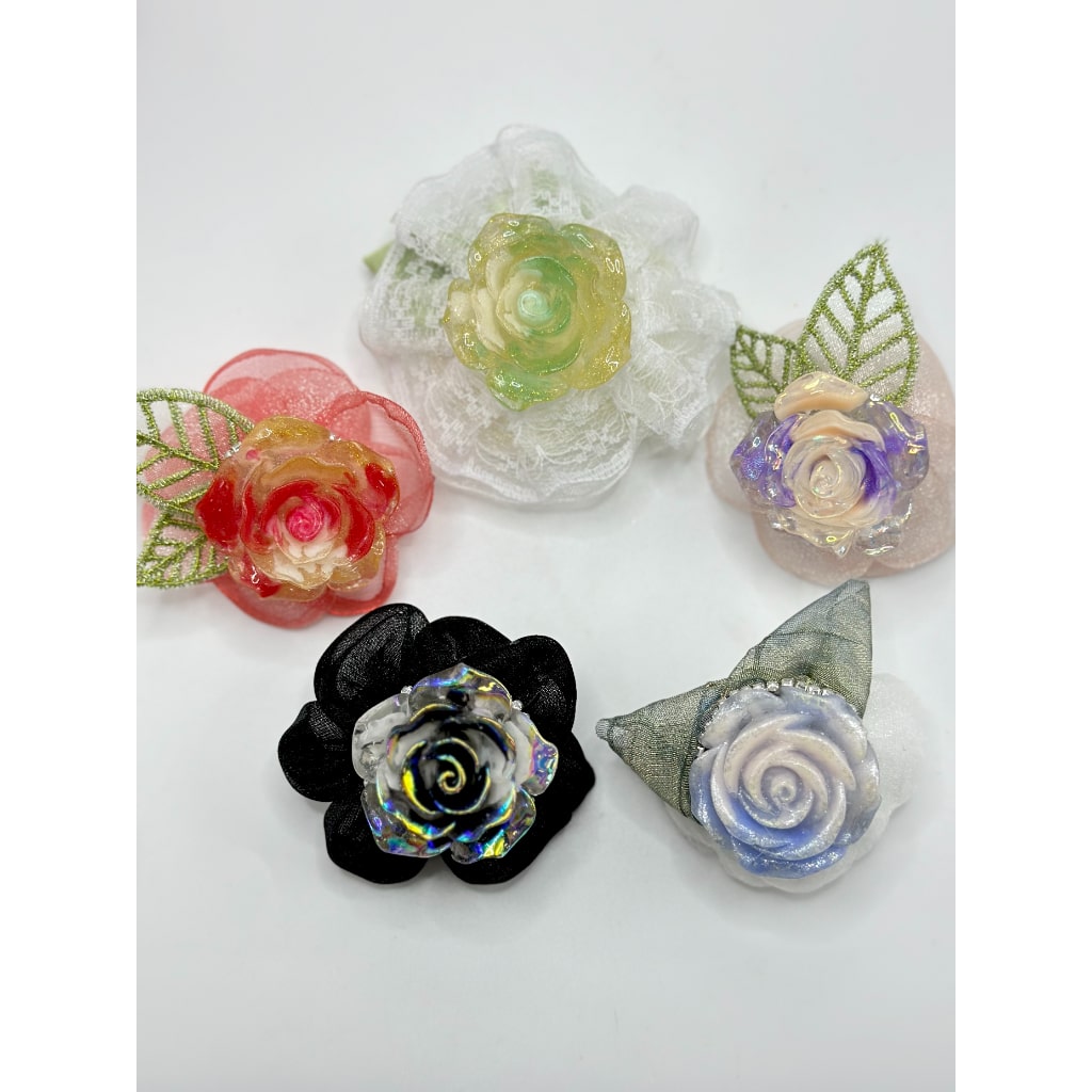 Lace Flower DIY Beautiful Fabric Shiny Resin Flower Beads with Chain Accessories White Pearl, Random Mix, Please Read the Description