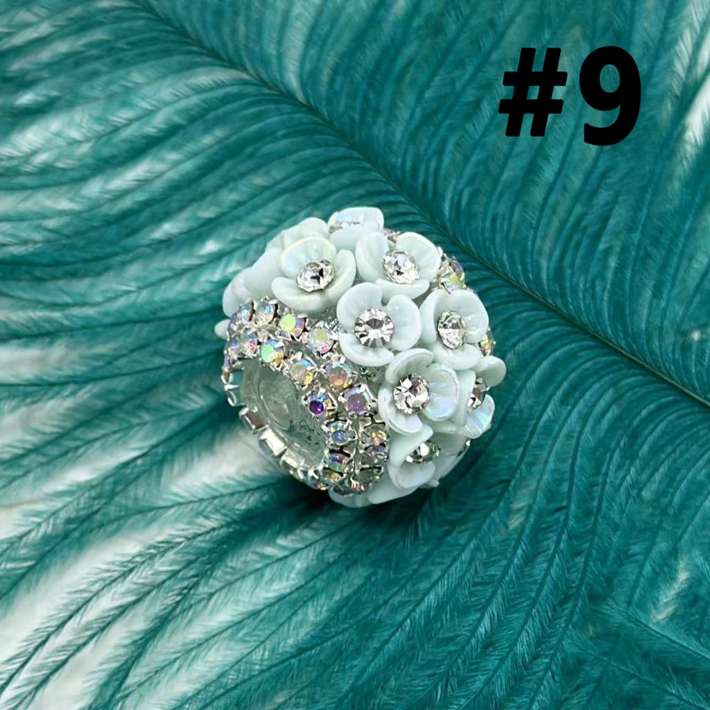 Mini Flowers with Clear Rhinestones Inside AB Color Chains, Bling Bling Round Acrylic Beads, 21*16MM