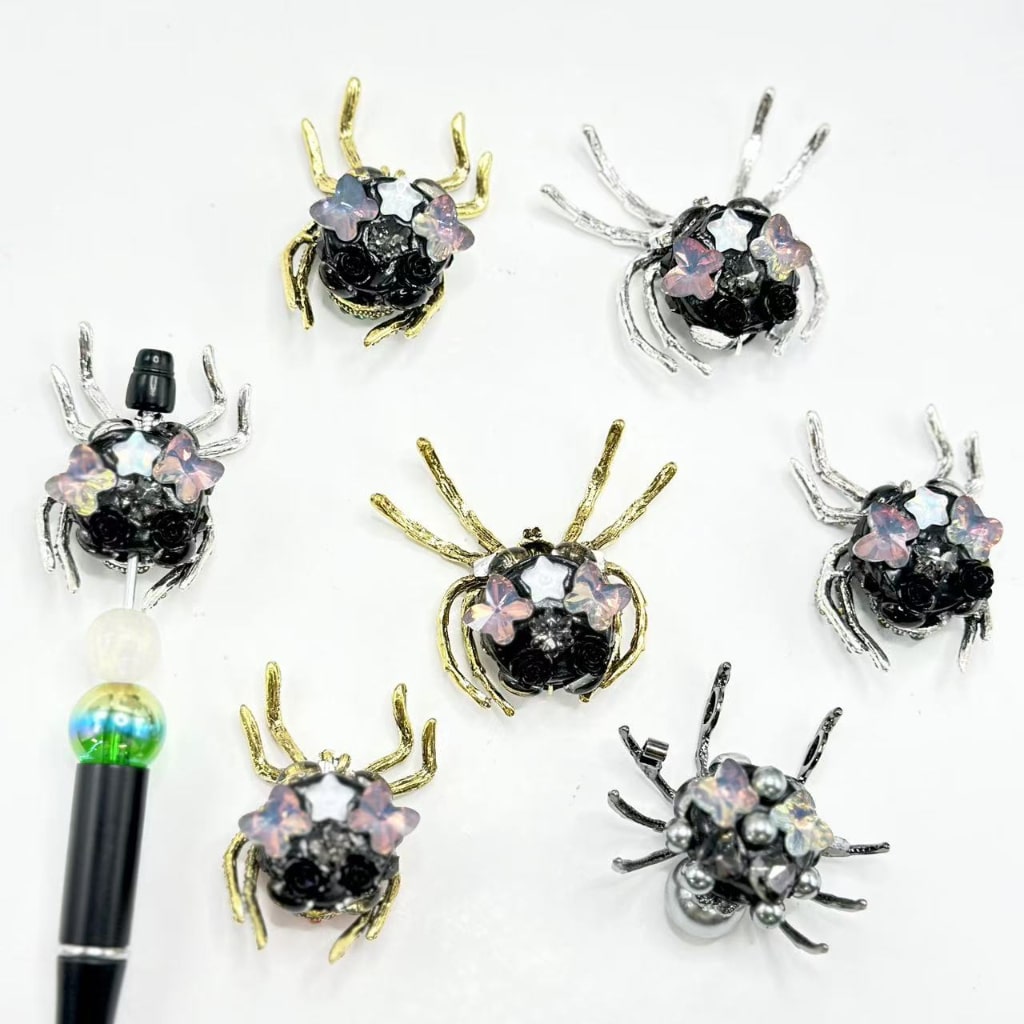 Black Alloy Spider with Large Pearl Shiny Rhinestones Exquisite Gold Silver Gun Small Flowers Heart Butterfly Diamonds Clay Beads, Random Mix, Around 42*48MM