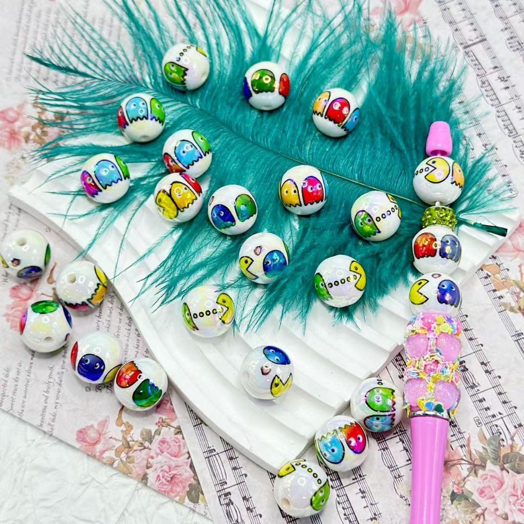 UV Finish Little Cute Spooky Halloween White Round Acrylic Beads, Random Mix, 16MM