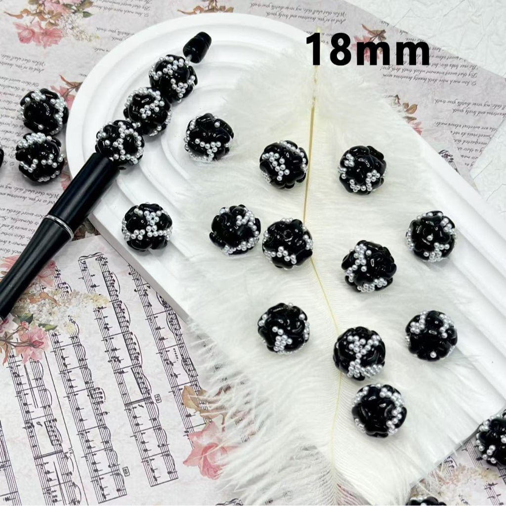 Mini Hearts White Pearls Round Exquisite Black Acrylic Beads, Random Mix, 18MM