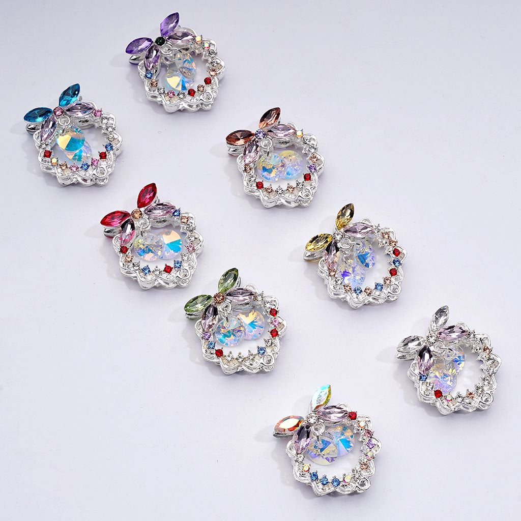 Sparkling Silver Alloy Garland Wreath – Bowknot Beads with Vibrant Rhinestone Pendants