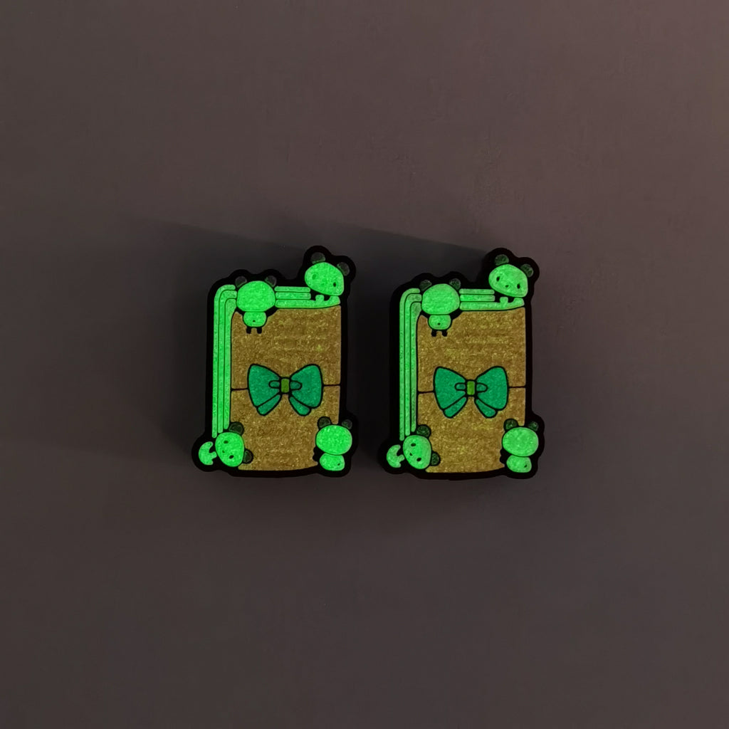 Radiant Pink Notebook Focal Beads – Silicone Accents & Elegant Blue Ribbon Details