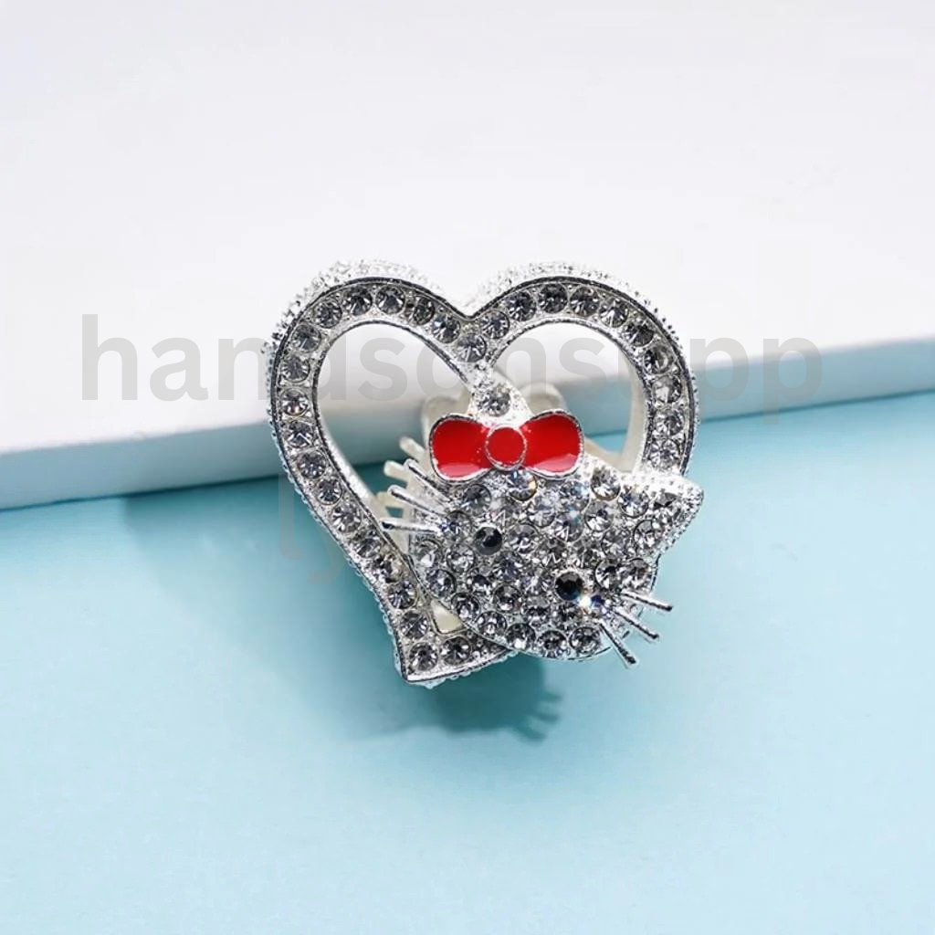 Silver Heart HK Kitten Design with Clear Rhinestones 27×28MM Alloy Beads