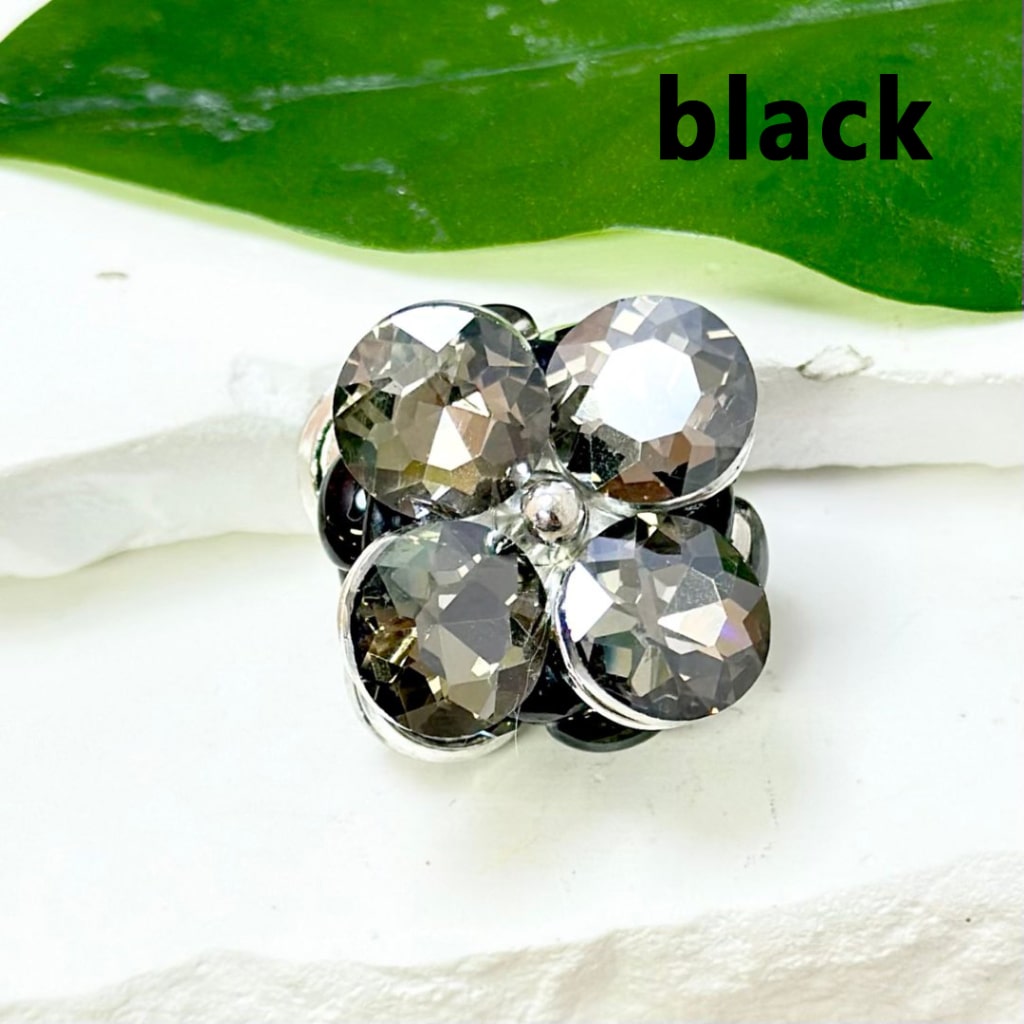 Colorful Shiny Rhinestones, Oval Pearls, and Exquisite Silver Alloy Flower Clay Beads 24MM