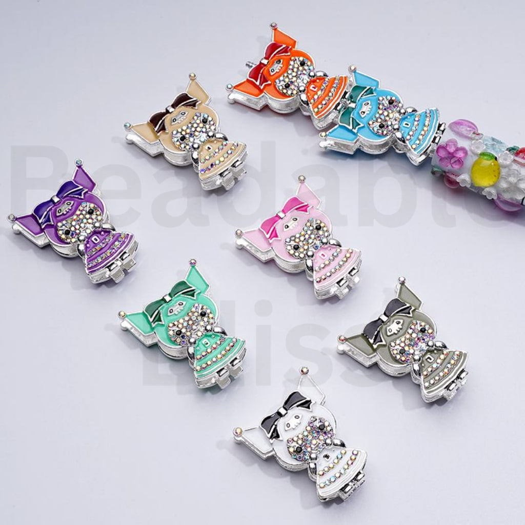 Exquisite Fancy Silver Alloy Sanri Kurom with AB Mini Rhinesotnes Beads, Around 33*27MM, Random Mix