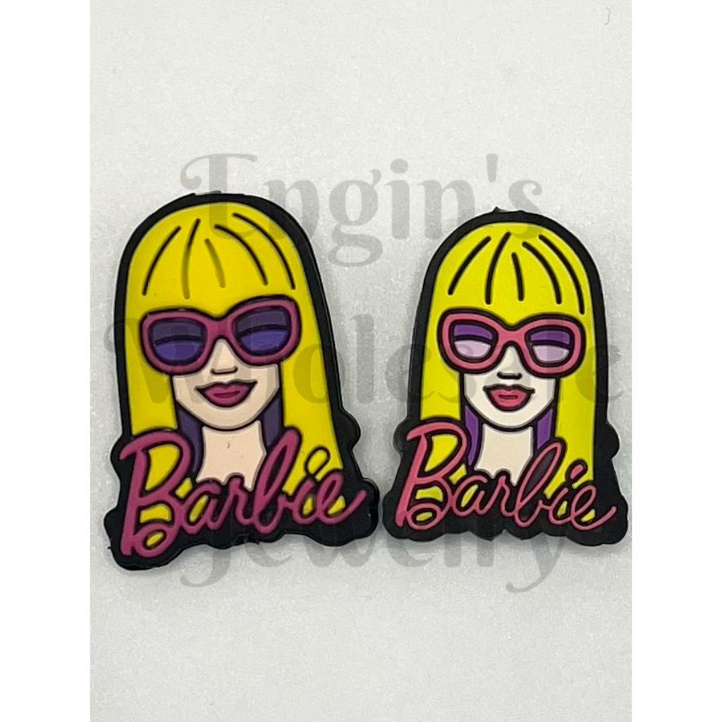 Doll Beauty Word Blonde Face Silicone Focal Beads, Random Mix