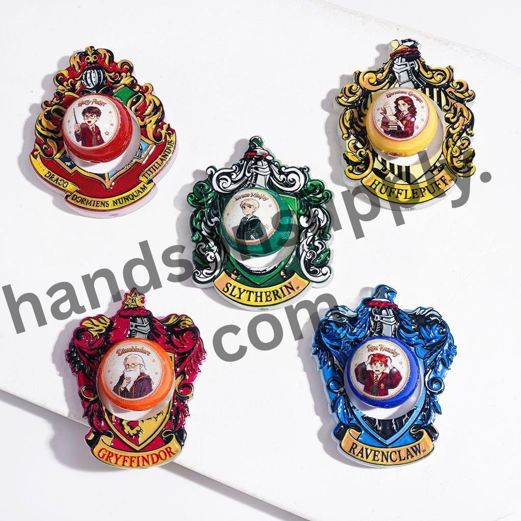 Wizard House Crest Hollow Shield Badge with Character Portraits Printed Round Acrylic Beads, Multicolor, Random Mix (1 Set = 2 Pieces)