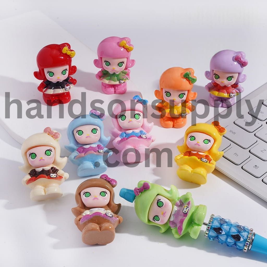 Green‑Eyed with Short-Haired Girl Acrylic Figurine Pen Topper Height 45MM, Random Mix