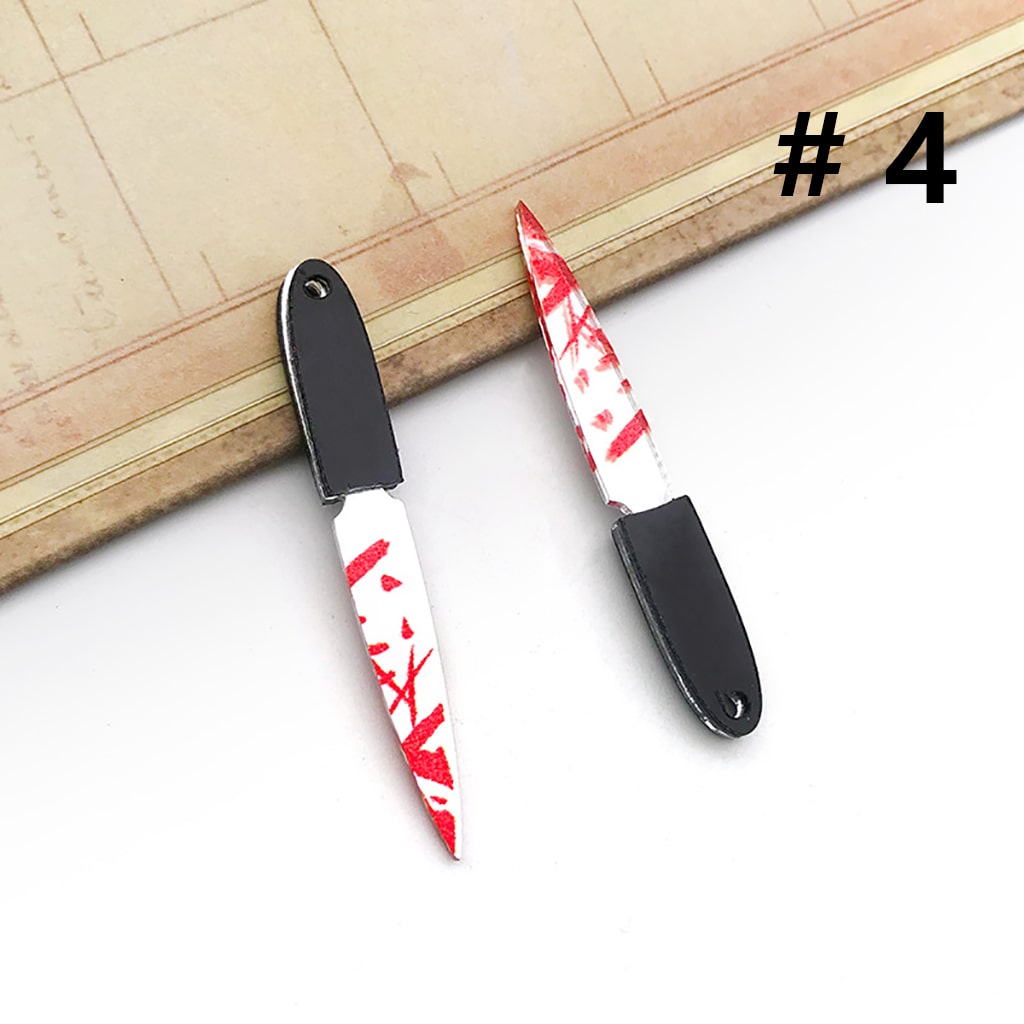 Plastic Halloween Horror Knife Axe Saw Scissors Dagger Jewelry Accessories, Random Mix