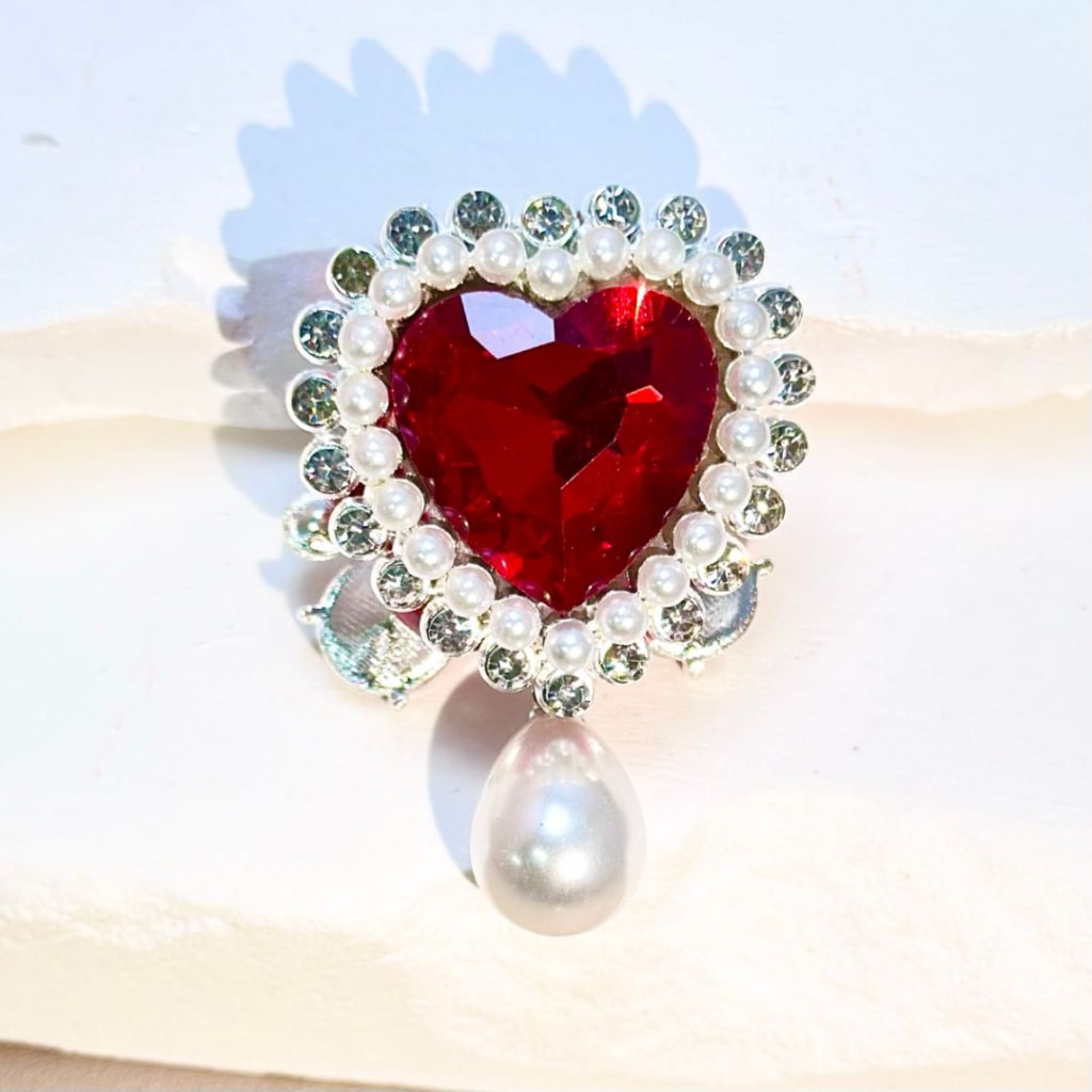 Silver Alloy Heart Butterfly with Bling Bling Clear Rhinestones, White Pearls, Large Heart Diamond, and Clay Beads 29*29MM