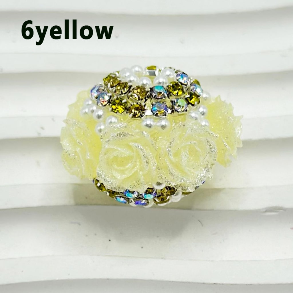 Delicate Glittery Luminous Flowers with White Pearls, Colorful Rhinestones Chain, Clear Round Acrylic Beads, Around 24*18MM