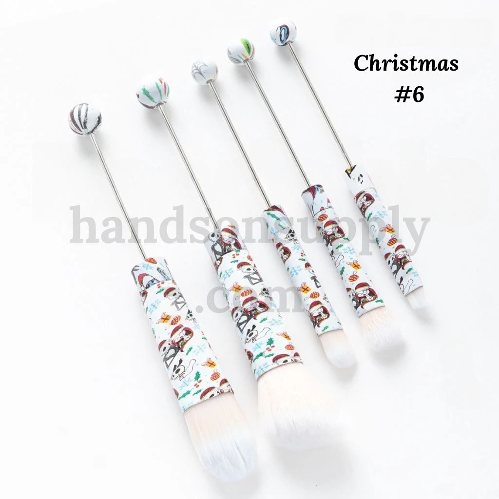 Festive Colorful Metal Beadable Christmas Themed Printed Makeup Brushes (1 Set = 5 pieces)