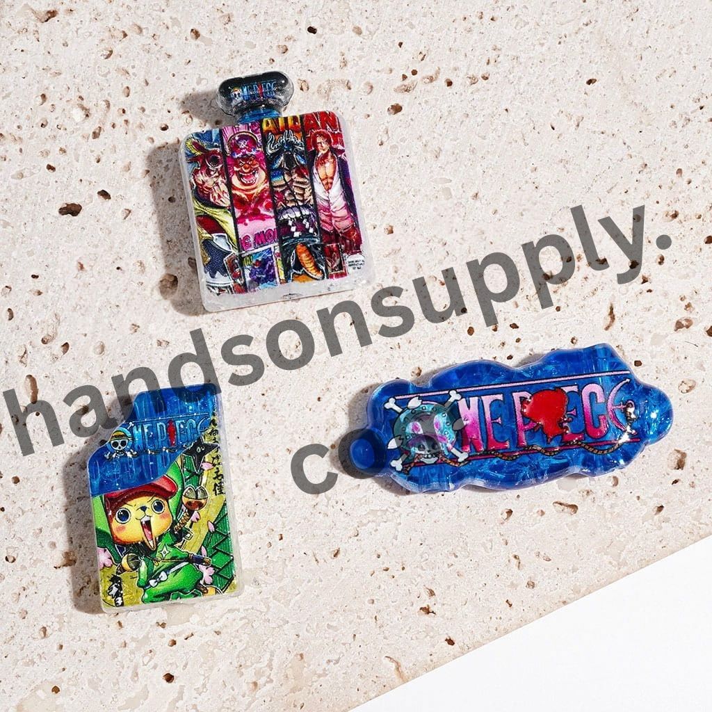 Adorable Japanese Comic Pirate Crew Character Series Animation Theme Acrylic Crackle Beads and Pendants, Random Mix