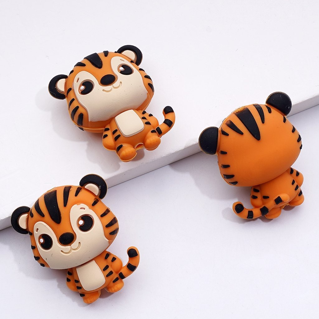 Adorable 3D Tiger Silicone Focal Beads – Cute Crafting Accent