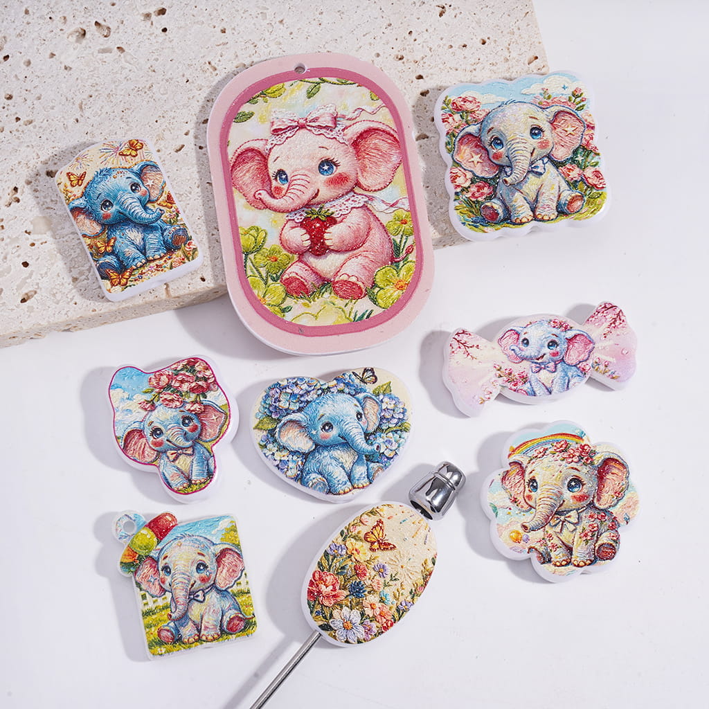 Cute Elephant Character Series in Version Style Acrylic Beads Pendants, Random Mix