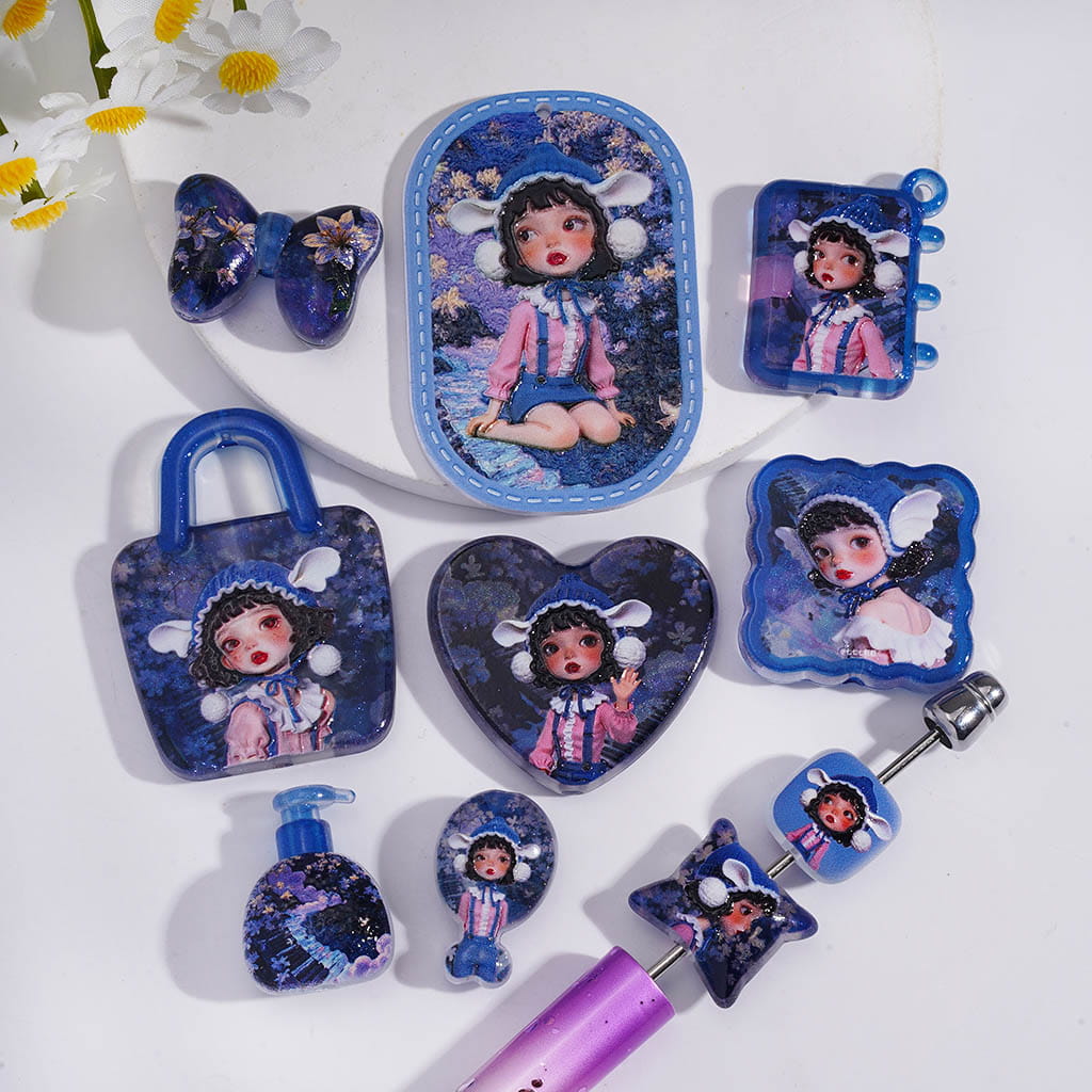 3D Cute Freckled Girl Wearing Hat Blue & Purple Series in Various Shape & Designs Prints Acrylic Beads Pendants Random Mix