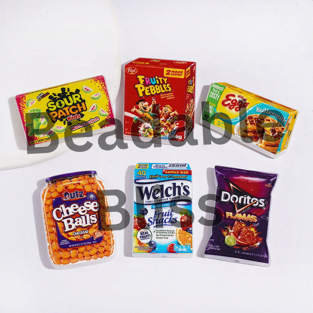 Oatmeal Cereal Waffles Cheese Balls Fruit Gummies Candy in Snack Series Acrylic Beads, Random Mix