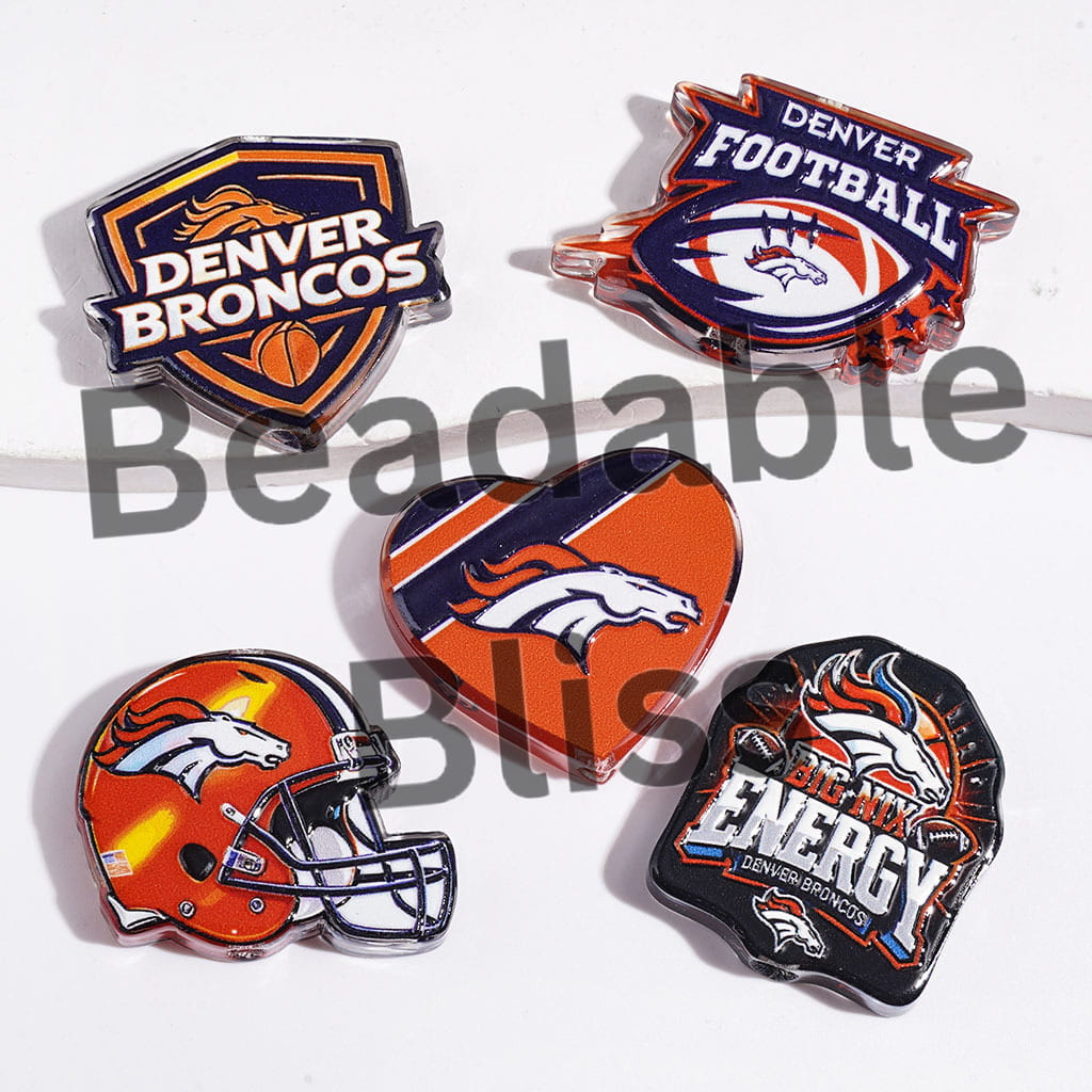 Acrylic Beads with Denver American Football Team, Random Mix