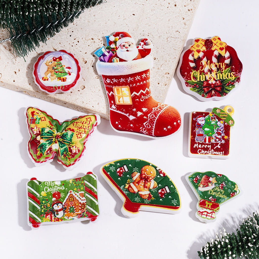 Christmas Theme Acrylic Beads and Pendants, Santa Claus Sock Tree Gingerbread Man Bowtie, Random Mix
