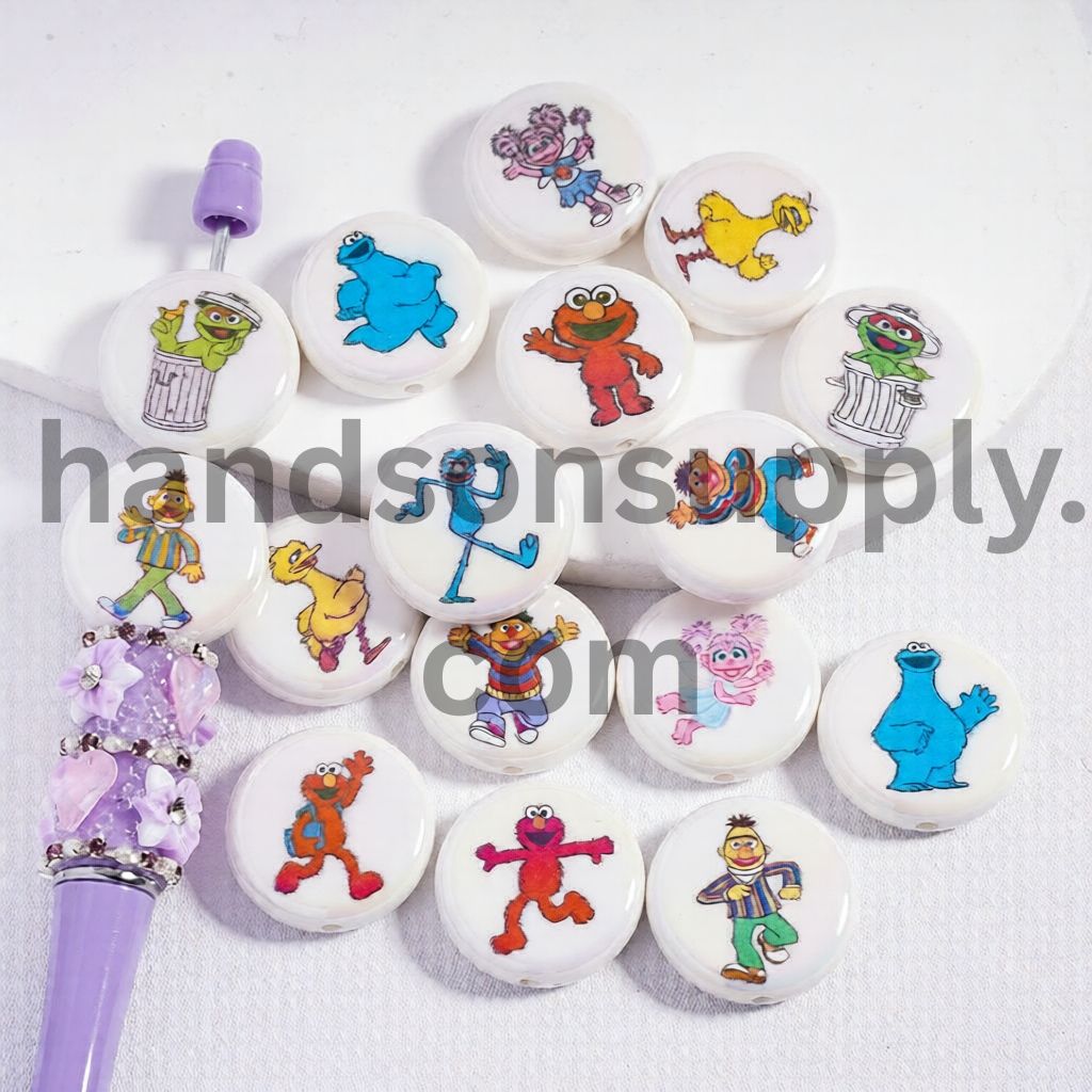 UV Coated Classic Puppet Series Prints White Flat Round Acrylic Beads 23MM Random Mix