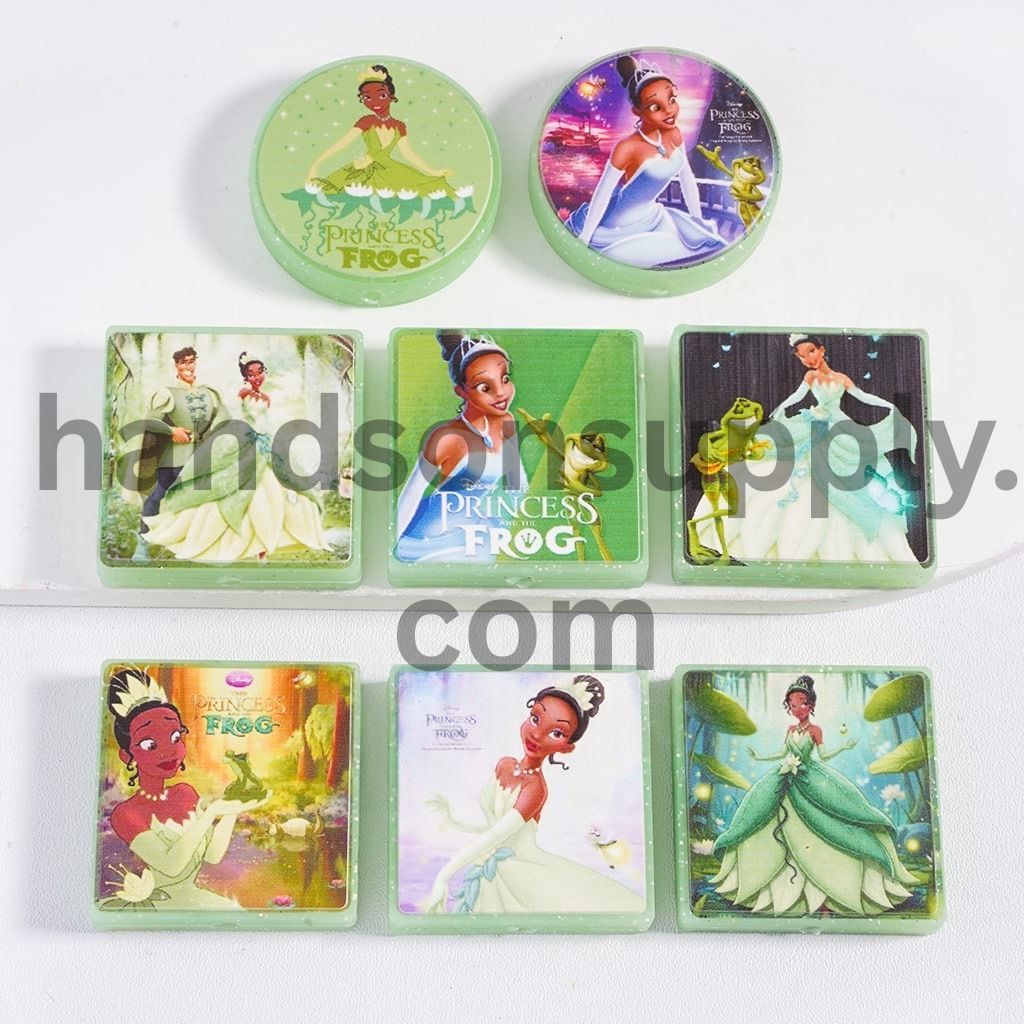 Classic Animation Frog & Princess Glitter Flat Round & Square Shapes, Silicone Focal Beads Random Mix