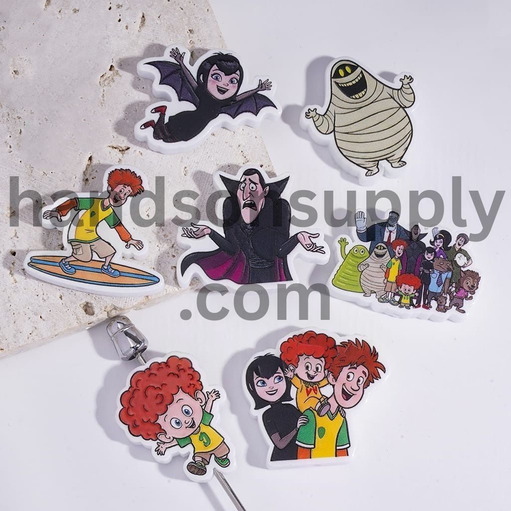 UV Coated Cute Elf Hotel Character Horror Acrylic Beads Random Mix