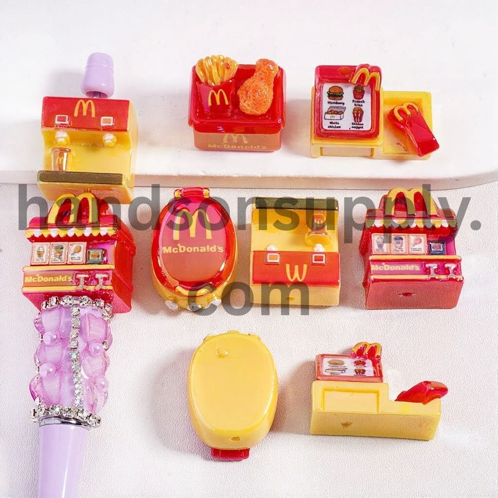 UV Coated French Fries & Hamburger Box Fast Food Theme Series Acrylic Beads Random Mix