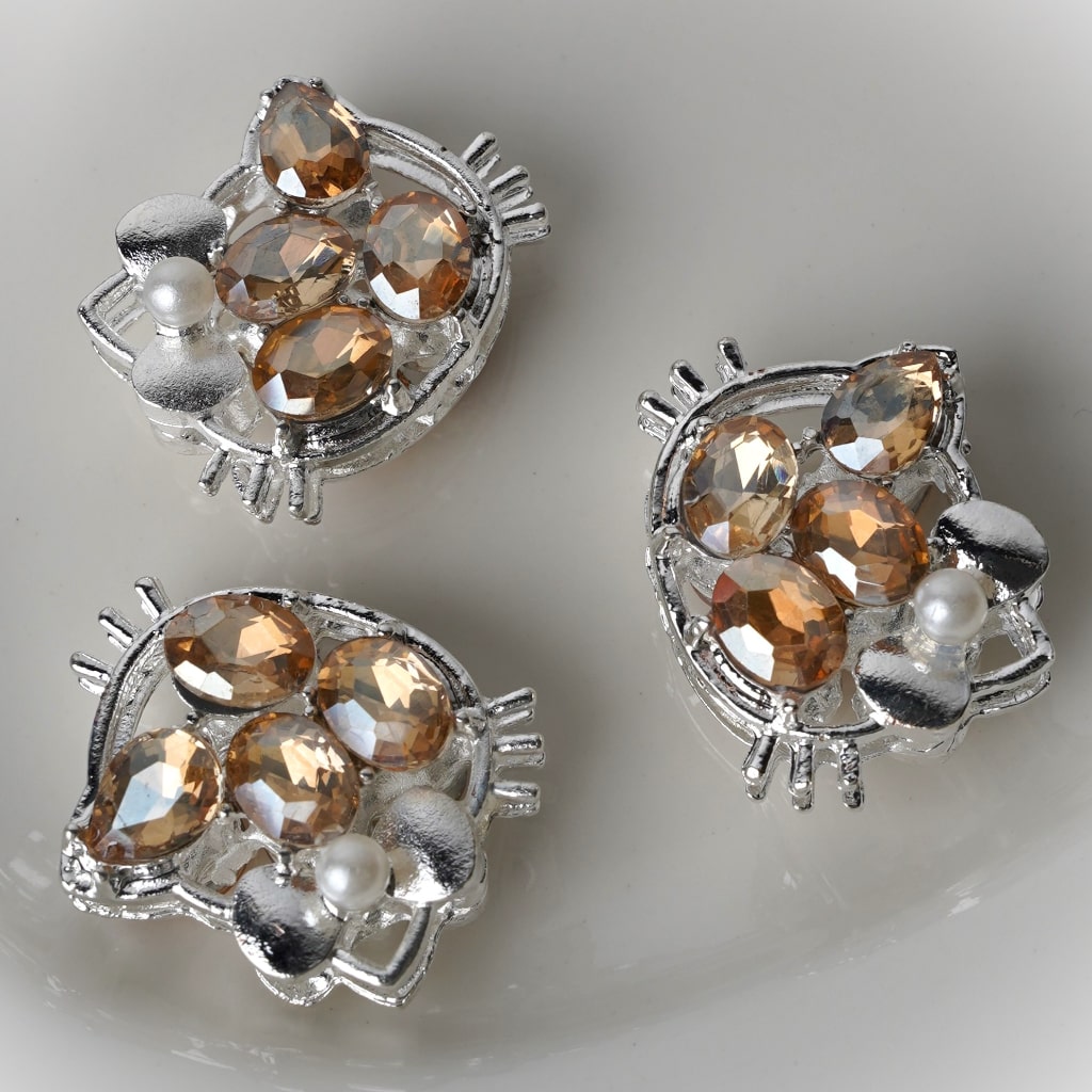 HK Kitten Cat with Colorful Fancy Delicate Silver Alloy Rhinestones White Pearls Beads, Around 26*21MM