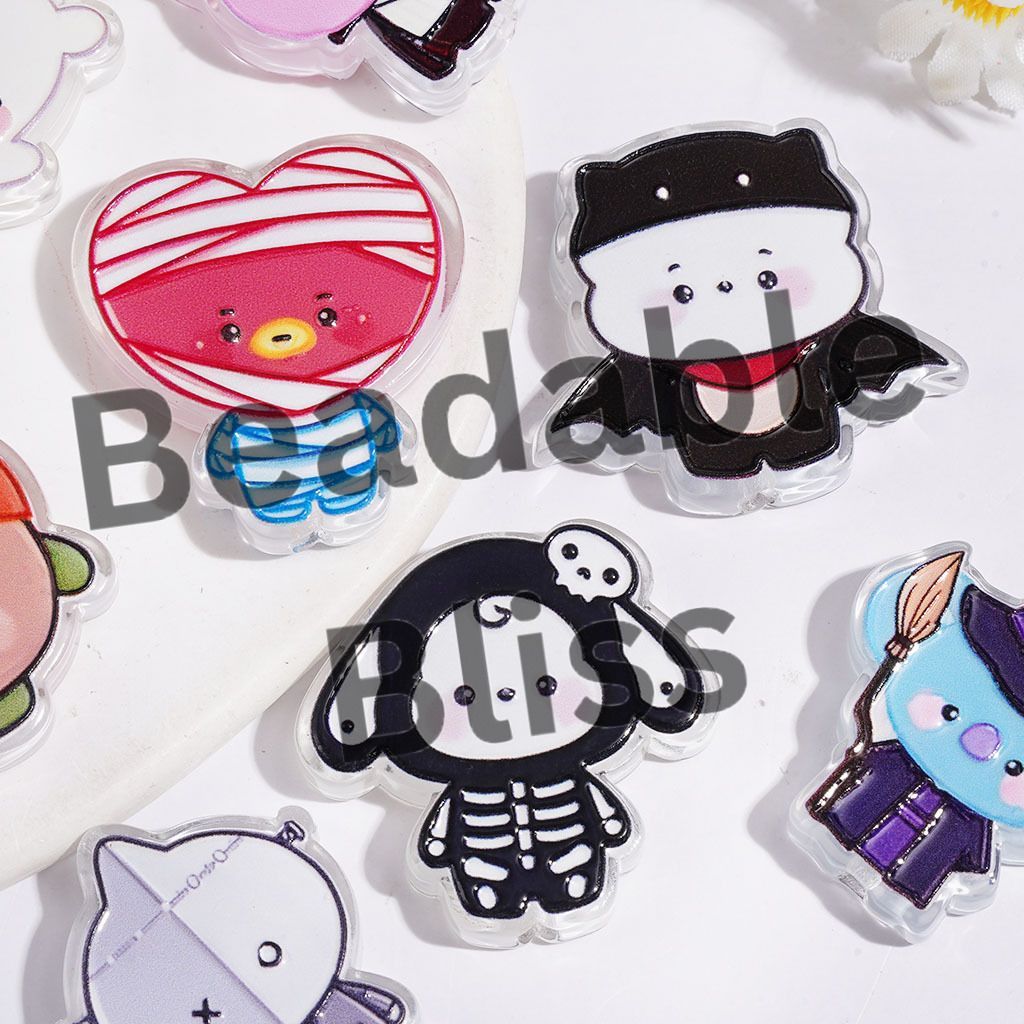 Large Size Acrylic Beads Cartoon Image Style Korea Boy Group in Halloween Costume, Random Mix