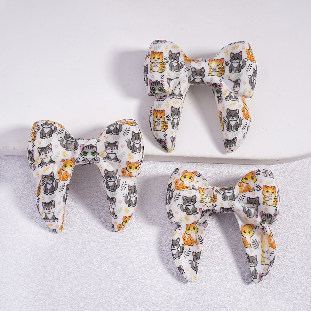 Soft Bowtie with with Cat & Leaf Print Silicone Focal Beads 40MM