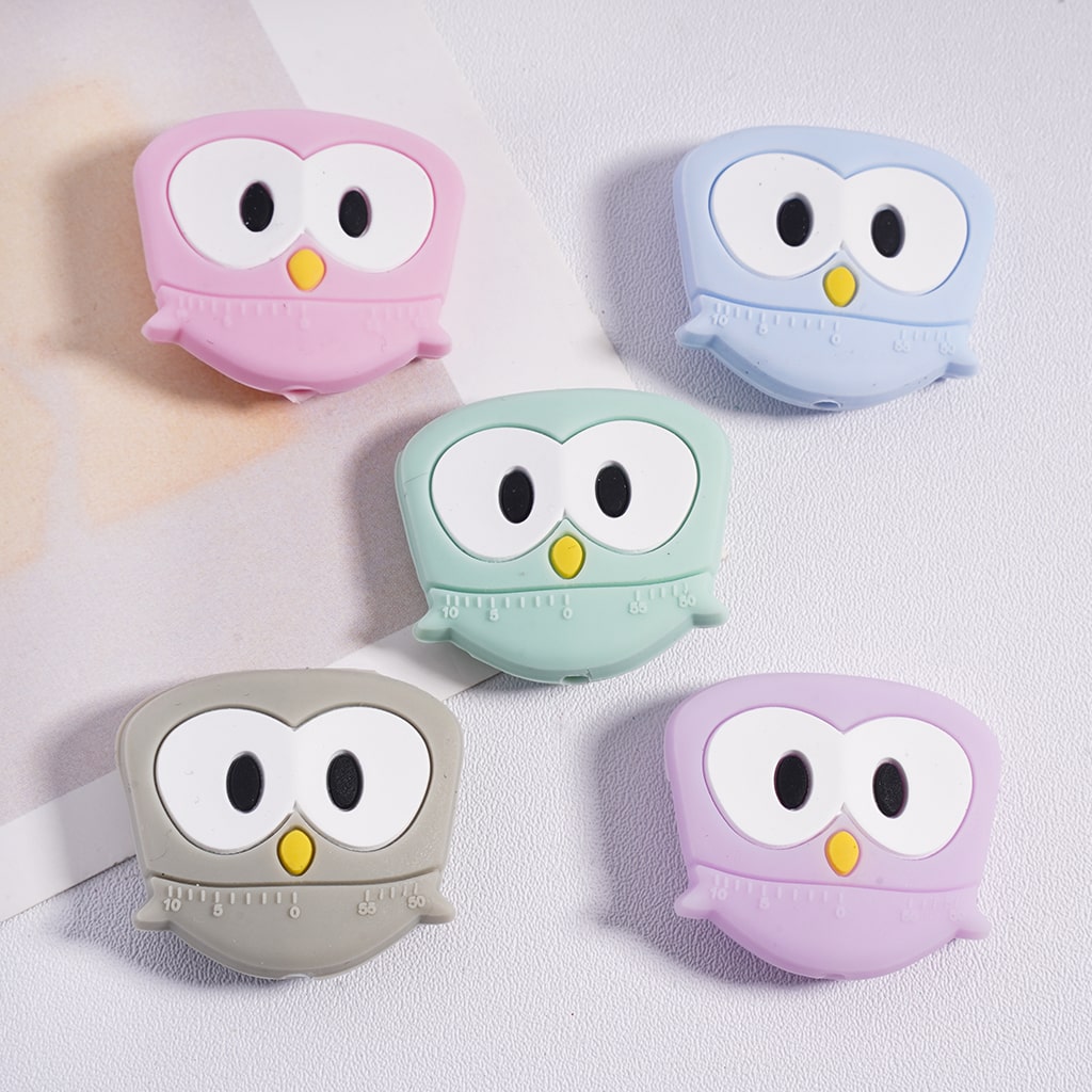Cute Multi-Color Owl with Big Eyes & Number Scale, Silicone Focal Beads Random Mix
