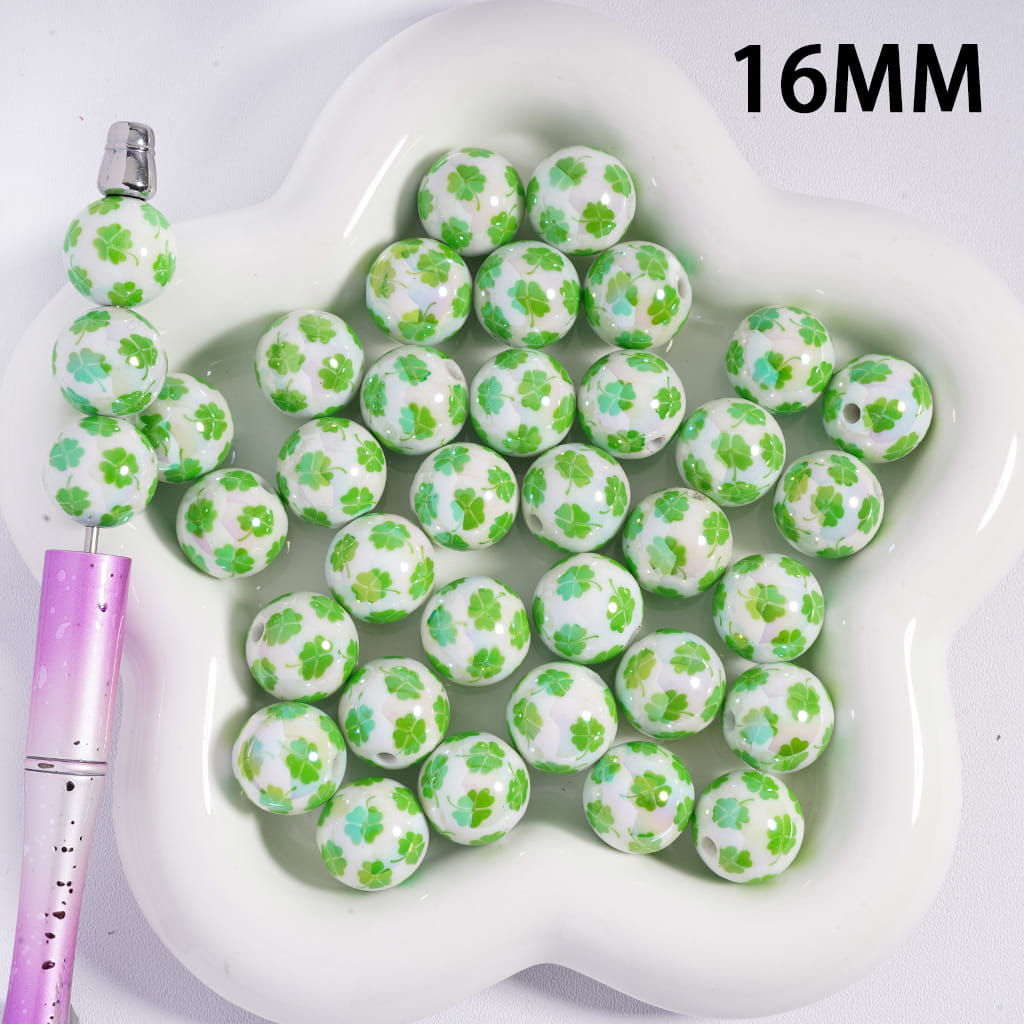 Four Leaf Clover St. Patrick's Day, Round Shape Acrylic Beads for Bracelets 16MM