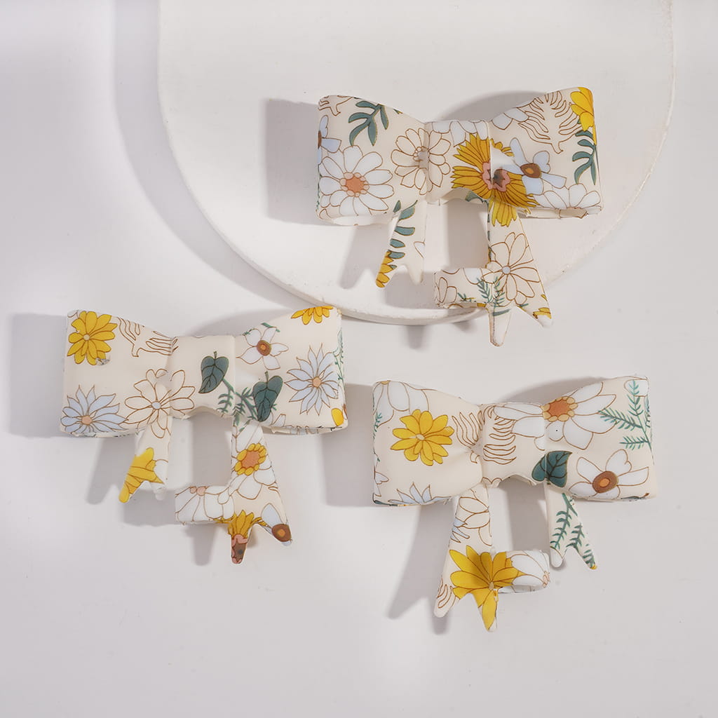 Food‑Grade Silicone Bowtie Straw Topper with Daisy & Sunflower Prints