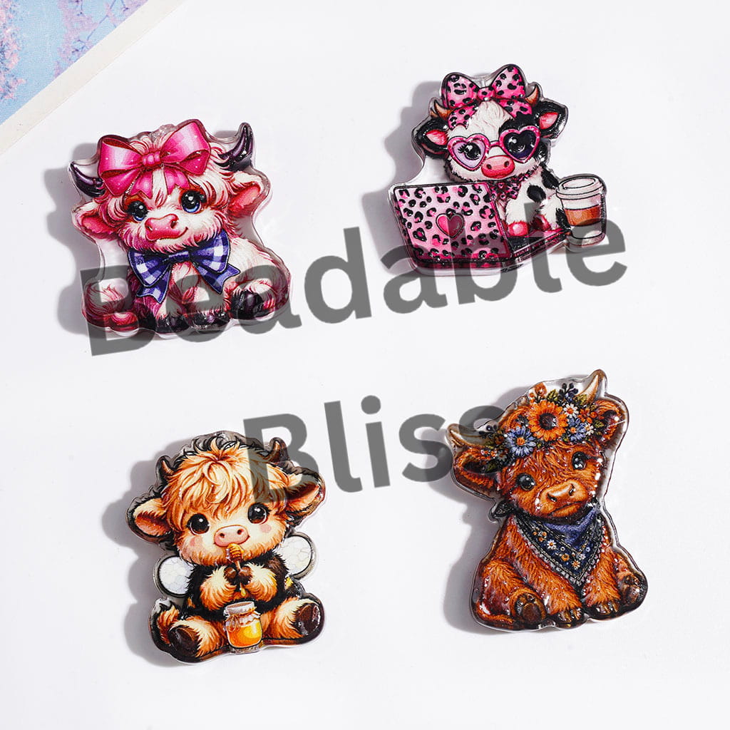 Diverse Style Highland Cattle Series Acrylic Beads, Semi-Clear, Random Mix