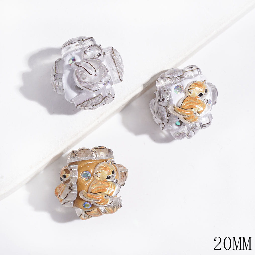 Clay Beads with Gray Yellow Kitten and AB Rhinestones, 20MM, White and Light Brown Background, Random Mix